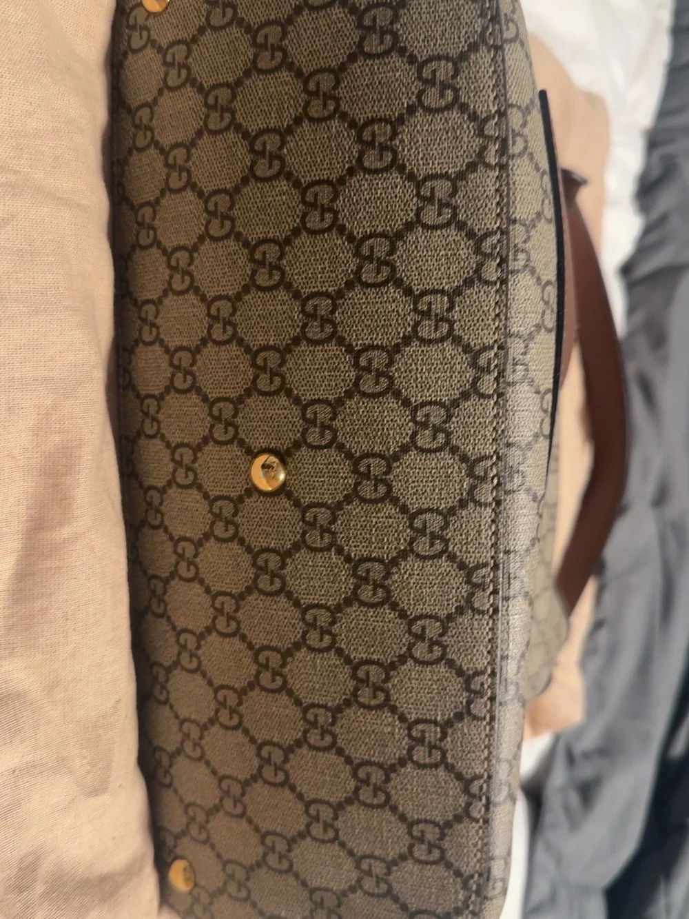 Gucci iconic gg